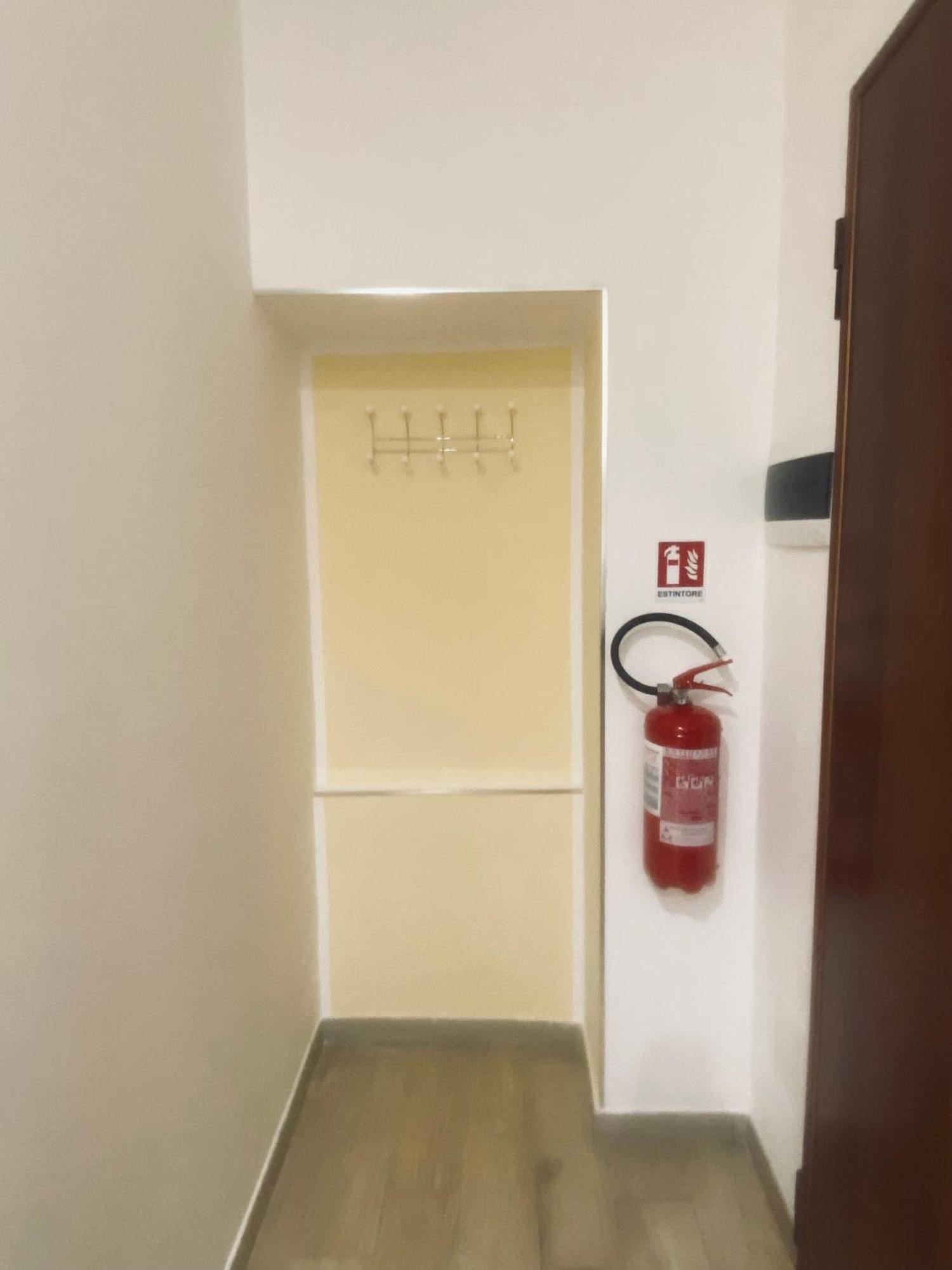 Dimora Giuditta Brindisi Luaran gambar
